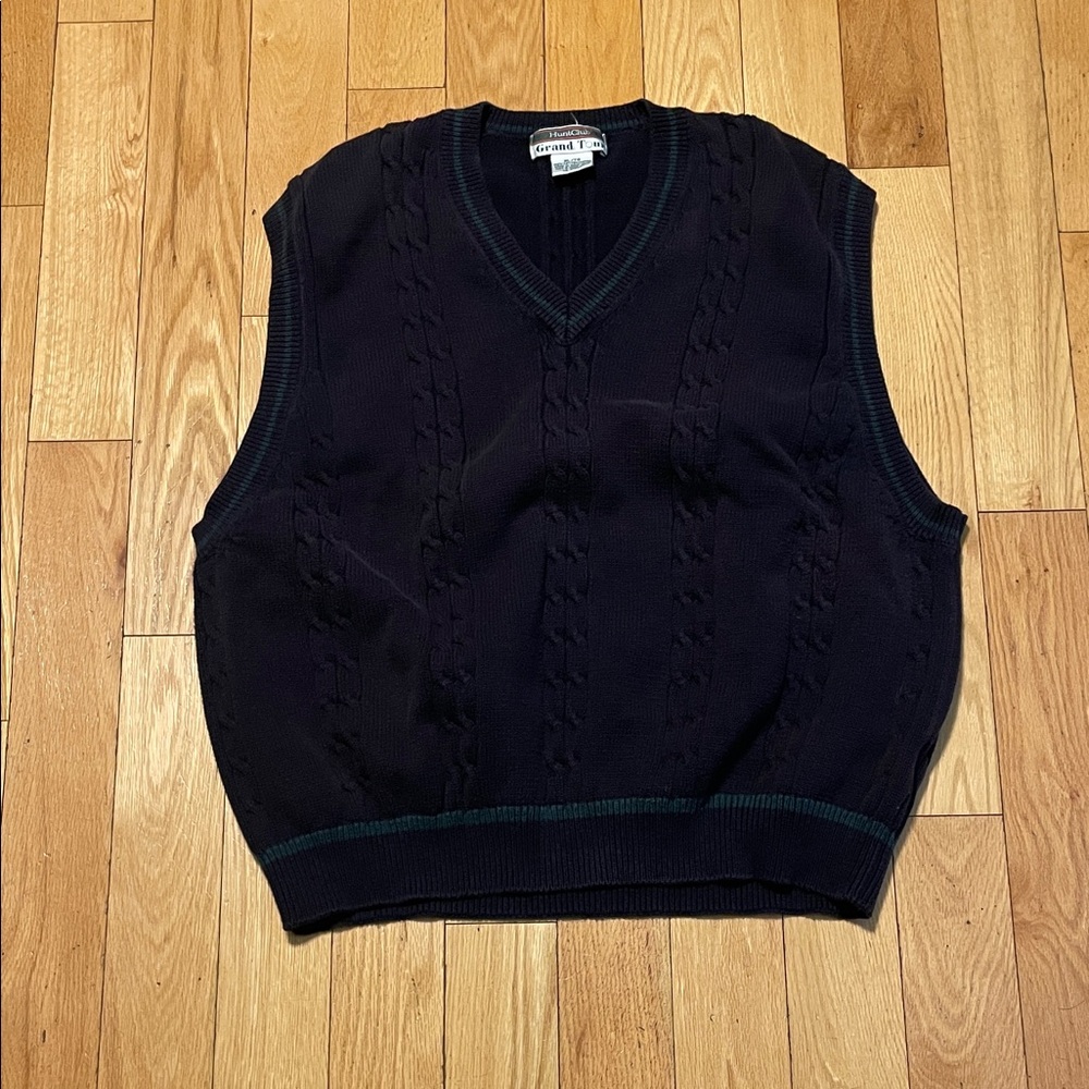Hunt Club Men's Black V-Neck Sweater Vest